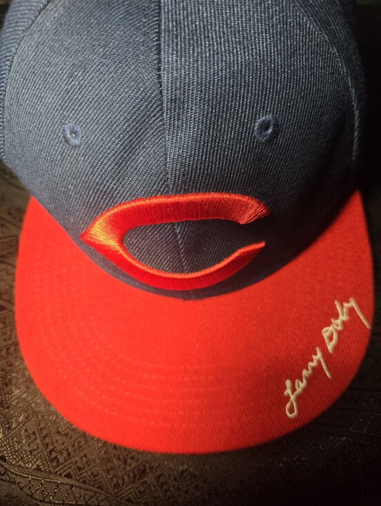 Other - Cleveland INDIAN  Red Two-Tone Baseball Cap - Navy & Red